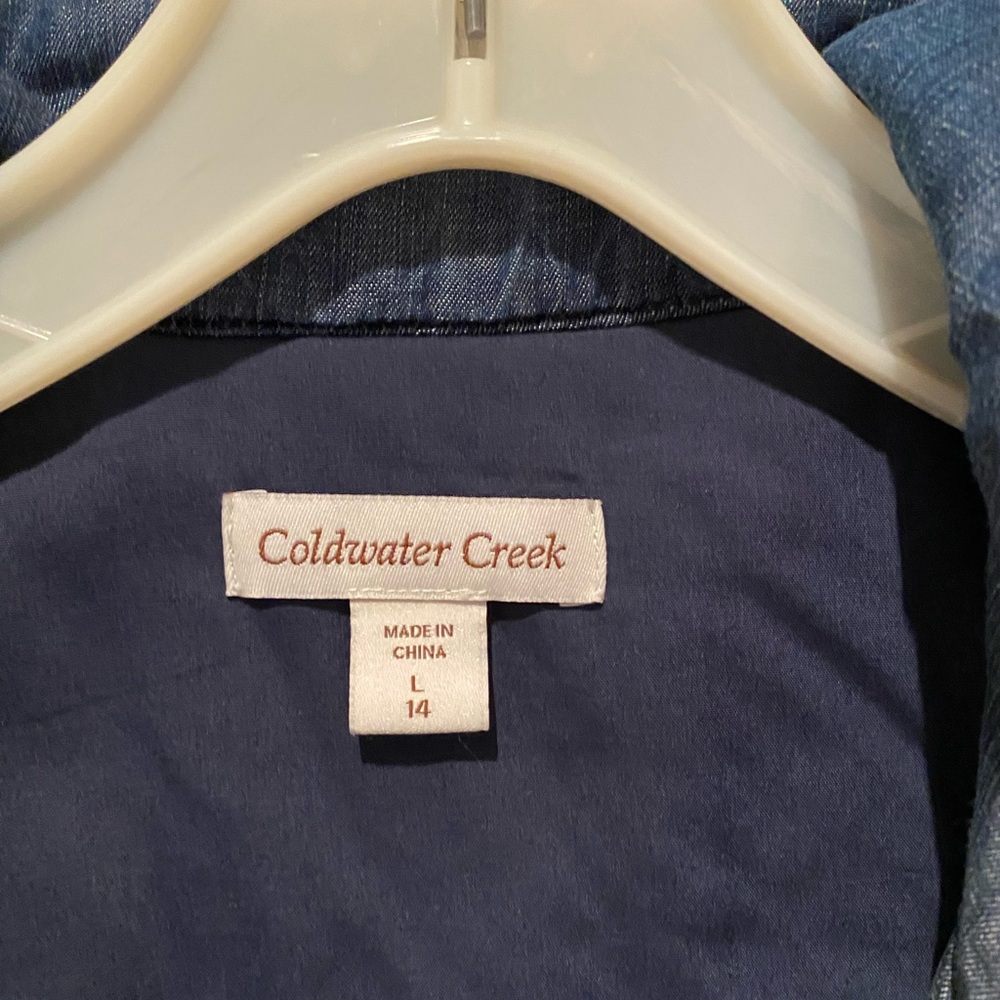 Coldwater Creek quilted vest L - Picture 2 of 5